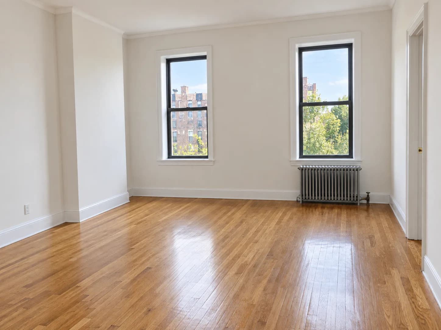 Realistische Visualisierung nach der Bearbeitung für Immobilienfoto mit KI verbessern