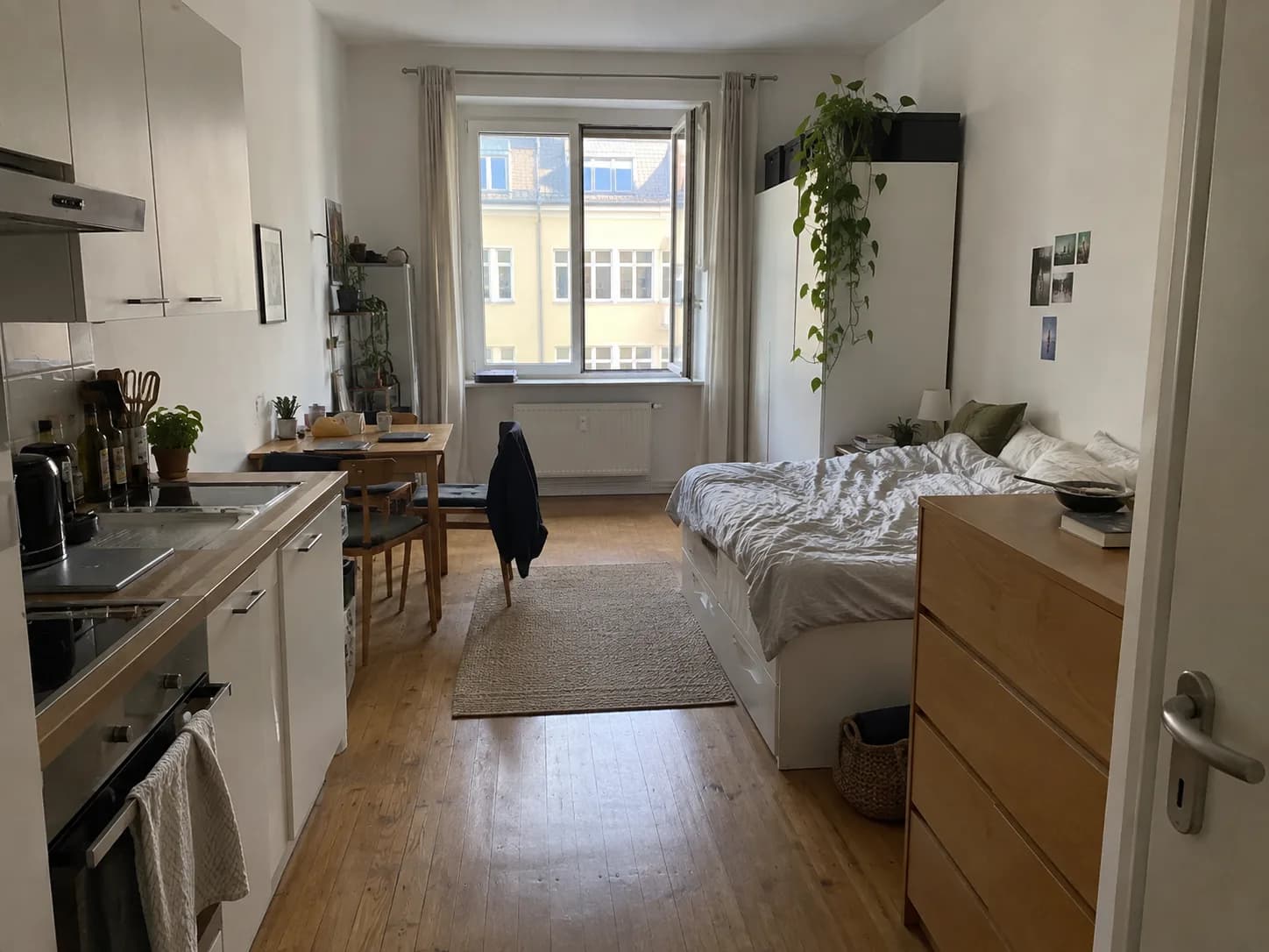 Ausgangsbild vor der Bearbeitung für Kleine Wohnung mit KI einrichten